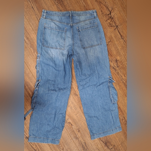 Wild Fable Women's Blue Flare Cargo Jeans ☆SIZE 10X29☆ - Picture 2 of 5